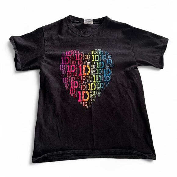 One Direction rainbow heart tee - Picture 1 of 3